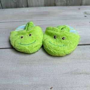 Baby Slippers In The Shape Of A Frog 0-6 Months